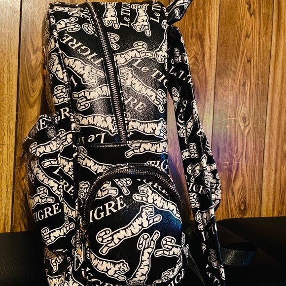 Back pack - Picture 2 of 4